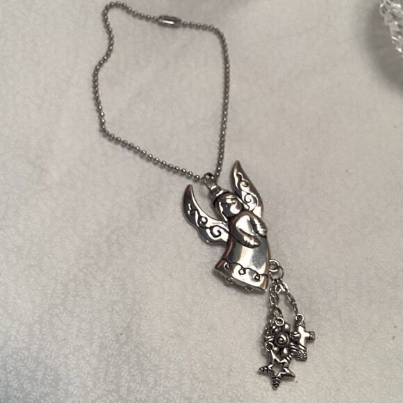 Silvertone Angel Pendant - Picture 2 of 5